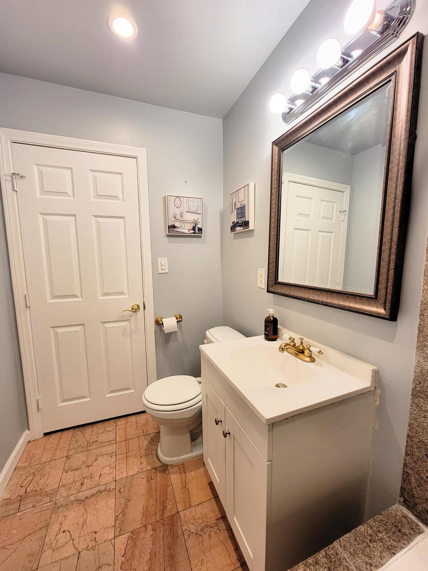 2 Bedroom Apartment1 Mile South From The Hollywood Walk Of Fame And Hollywood Sign Los Ángeles